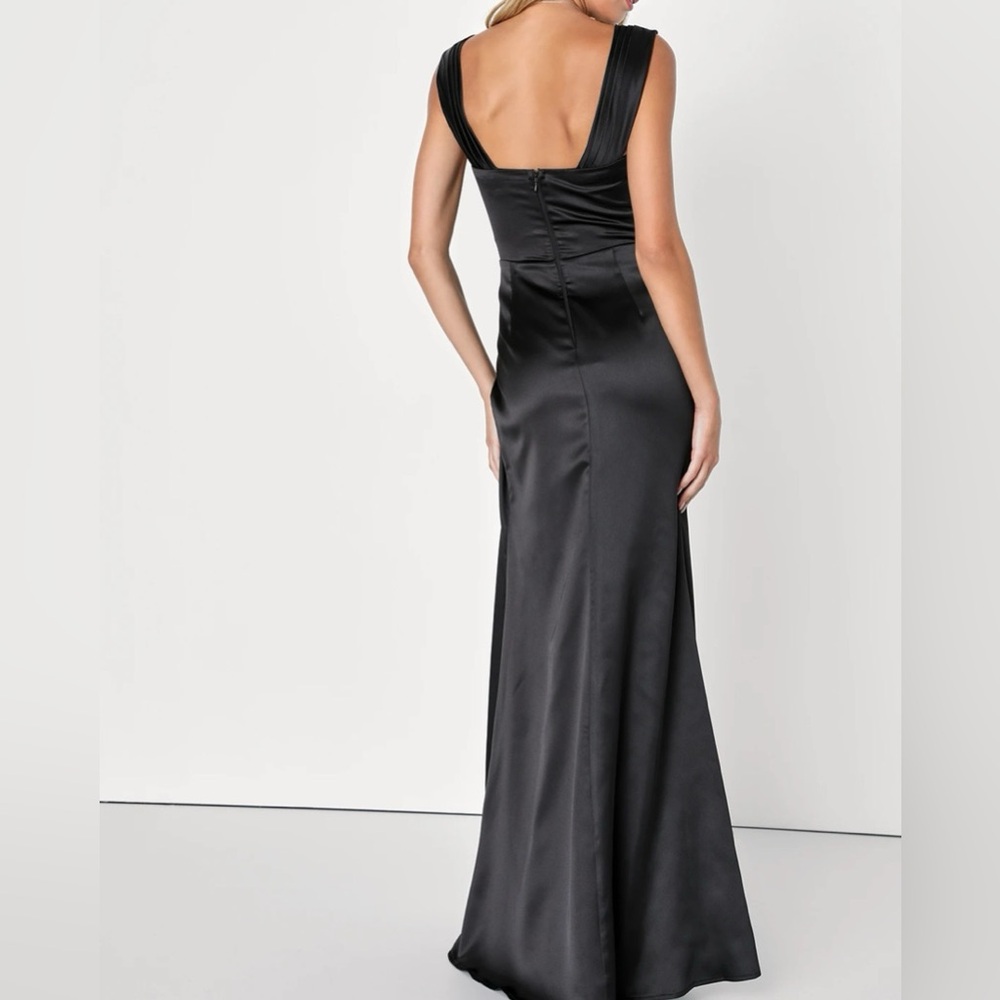 Black Satin Off-The-Shoulder Maxi Dress - Picture 4 of 4